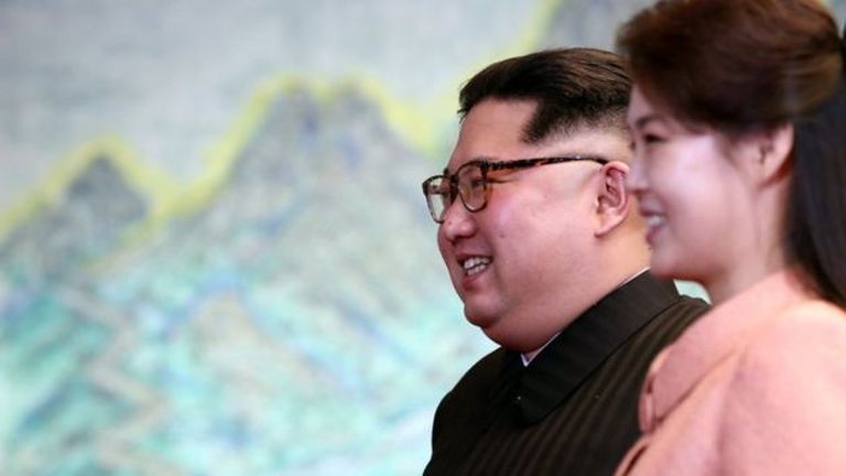 Ким Чен Ын и "Уважаемая первая леди"