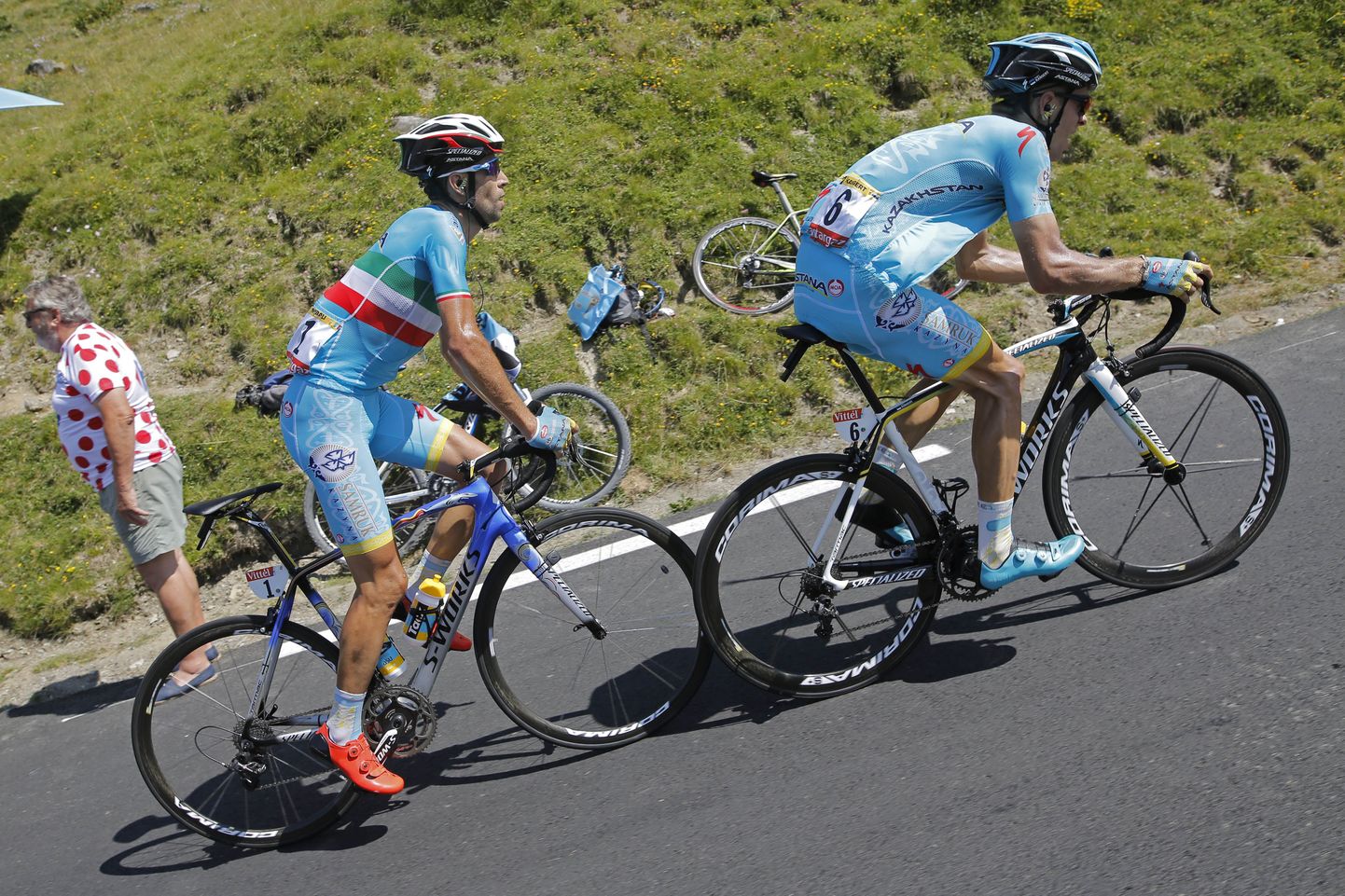 Tanel Kangert (paremal) ja Vincenzo Nibali.