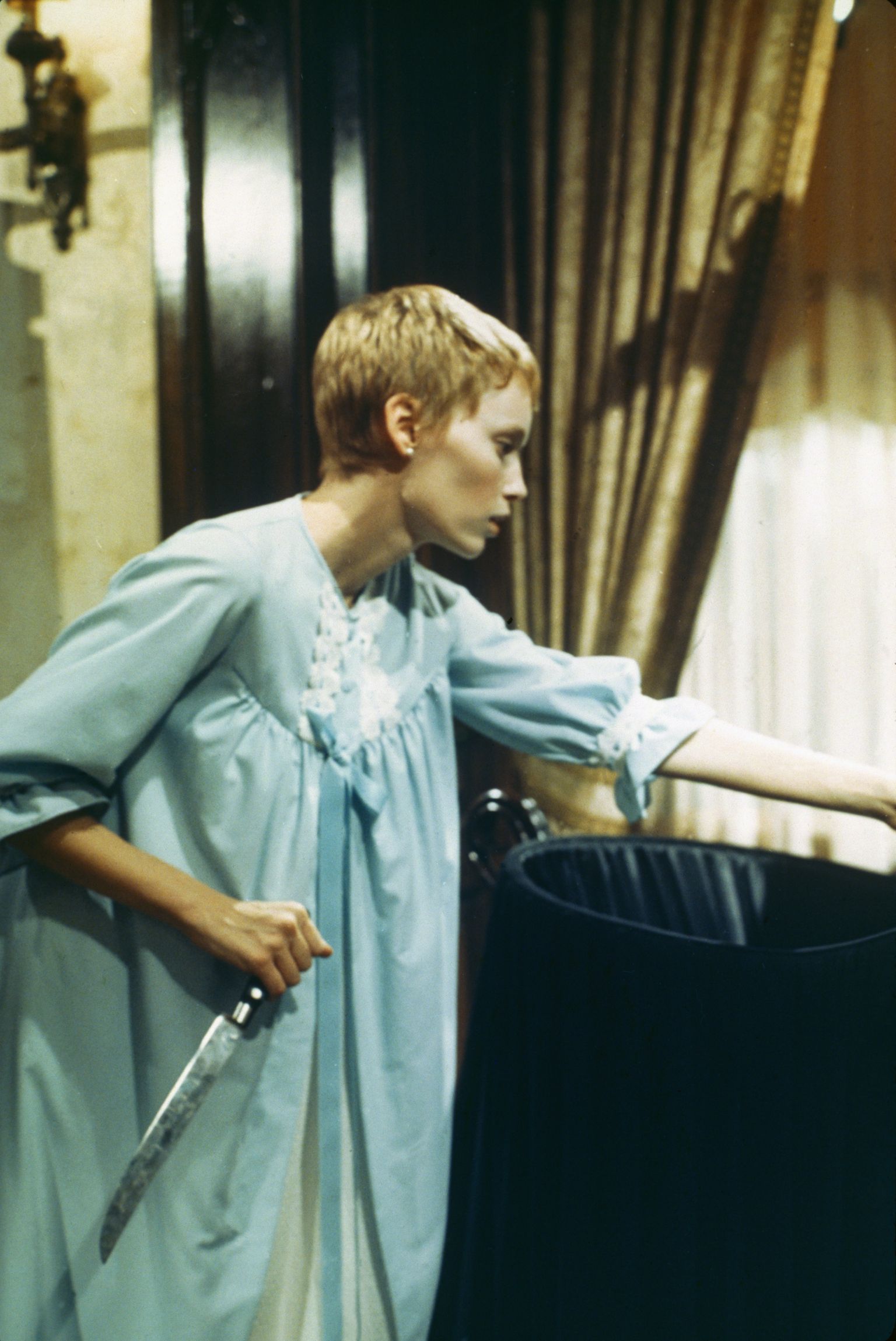 Mia Farrow filmis «Rosemary laps» (1968).