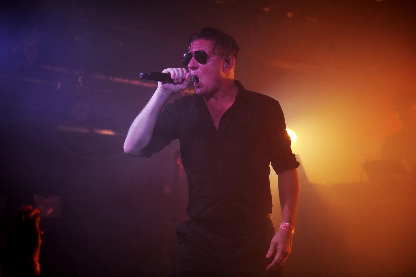 Douglas McCarthy ansamblis Nitzer Ebb 2018. aastal.