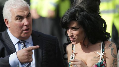 KOHUS OTSUSTAS ⟩ Amy Winehouse'i isa peab maksma miljon naela