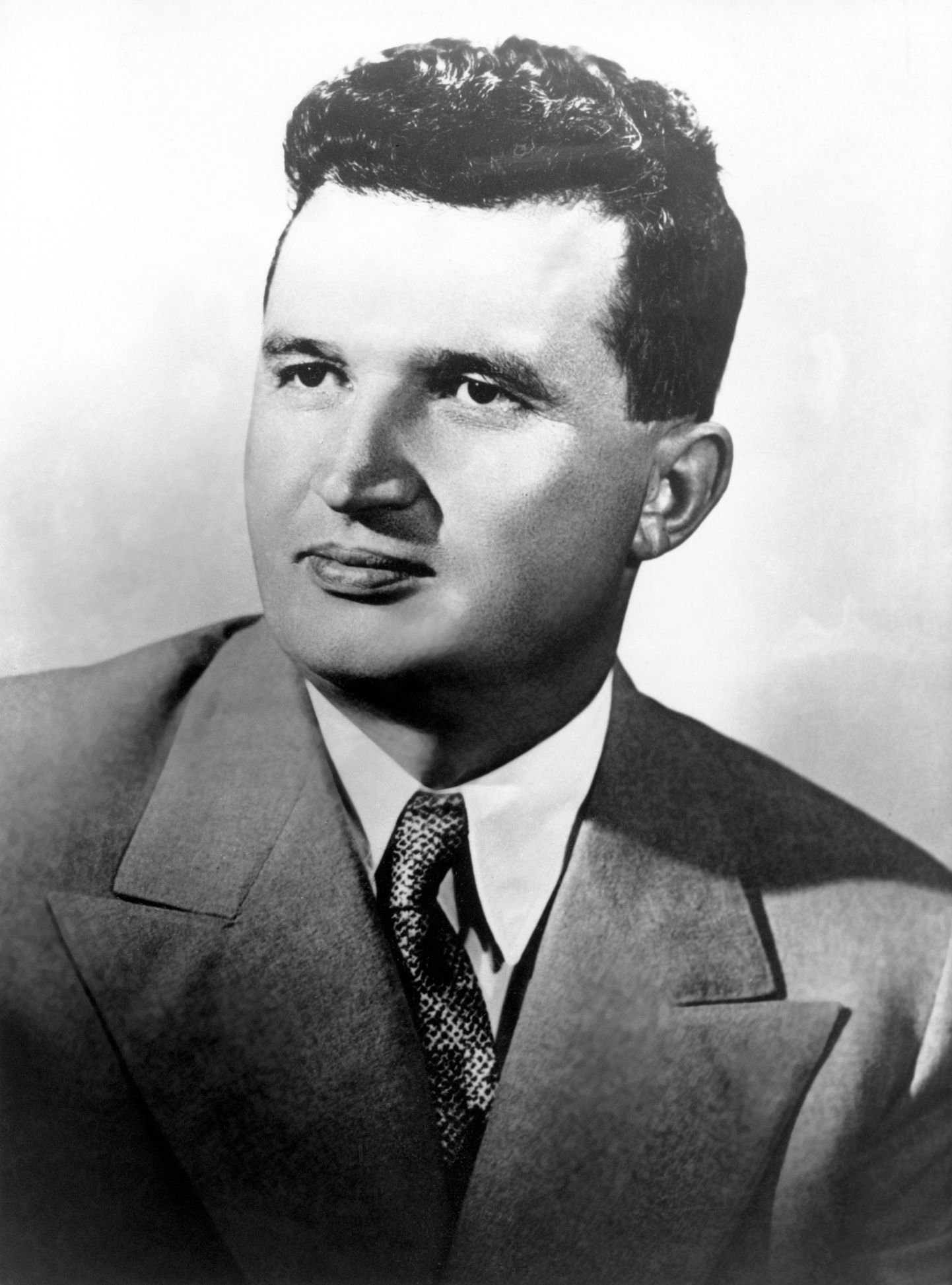 Nicolae Ceauşescu 1966. aasta fotol.