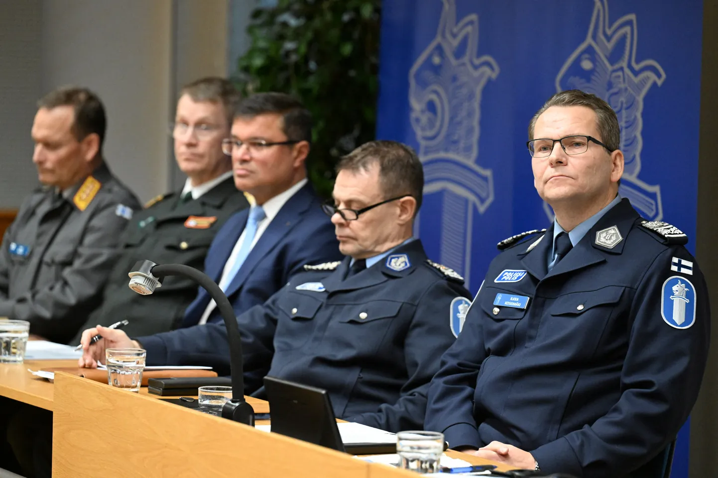 Preses konference saistībā ar policijas izmeklēšanu par elektrības savienojuma pārtraukšanu starp Somiju un Igauniju