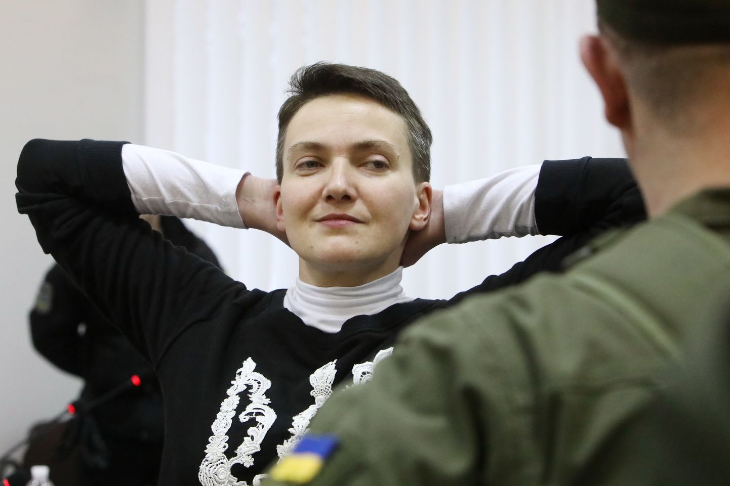 Nadja Savtšenko Kiievis kohtus.