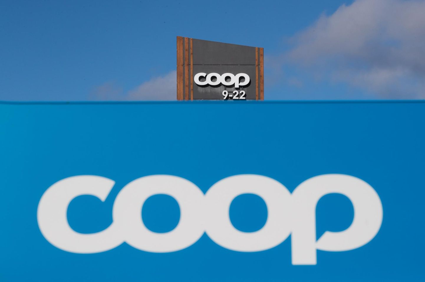 Coop hoiatab petusõnumite eest.