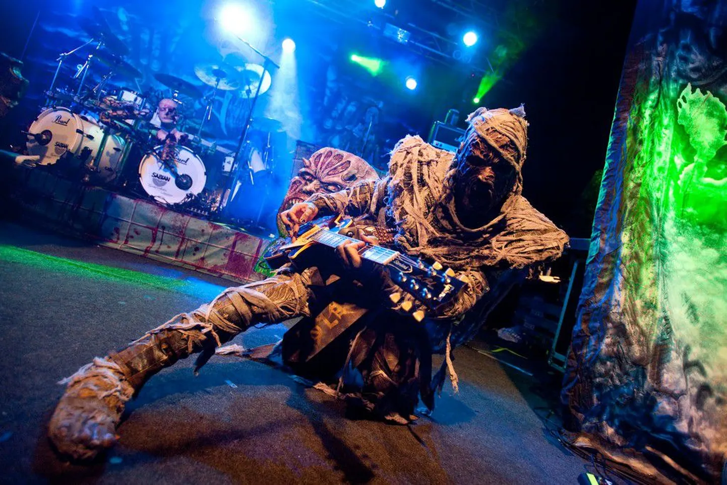Soome monster-rock bänd Lordi esines Rock Cafés
