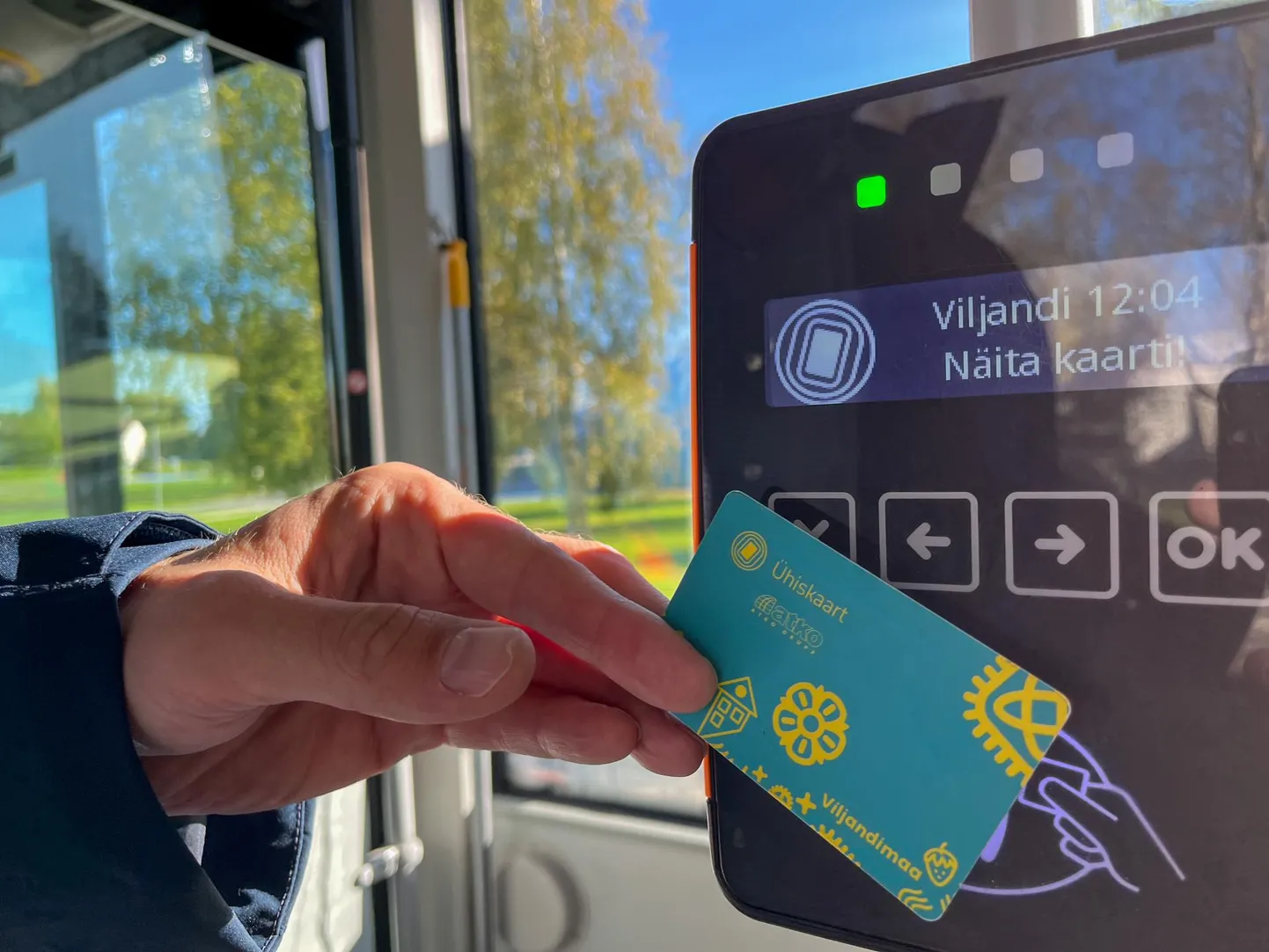Viljandimaa ühistransportikeskuse juhataja Kaupo Kase sõnutsi oleks Viljandimaale liine juurde vaja, raha selle jaoks aga ei anta.