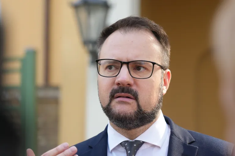 Satiksmes ministrs Kaspars Briškens
