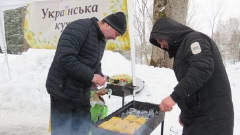 ГАЛЕРЕЯ ⟩ В Эстонии прошел конкурс по приготовлению рыбы