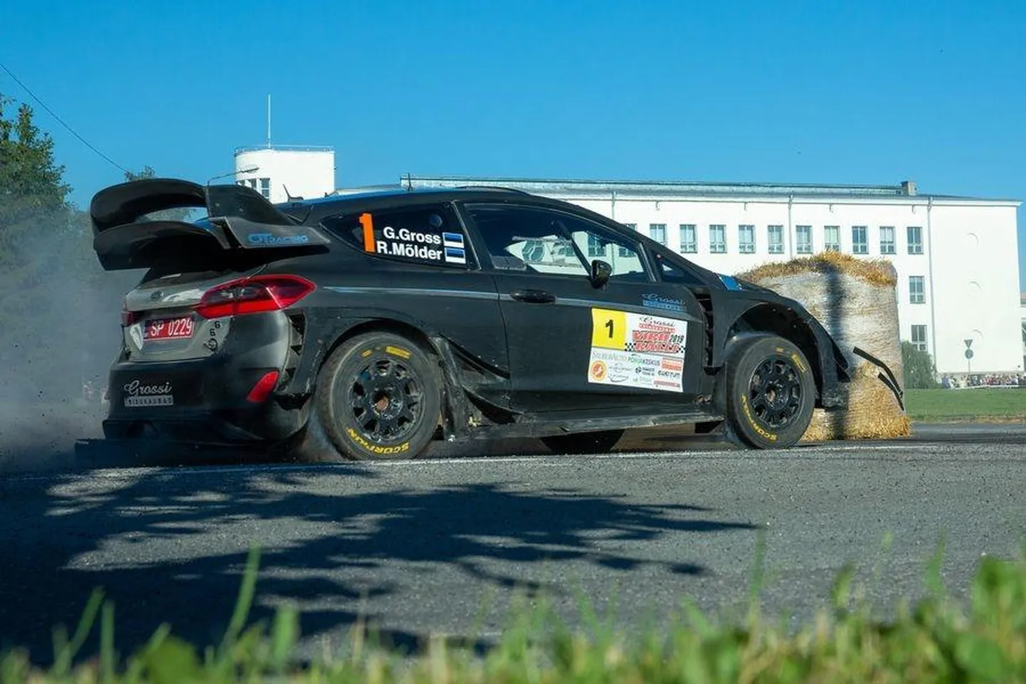 Georg Gross ja Raigo Mõlder võidutsesid kodusel Viru rallil.