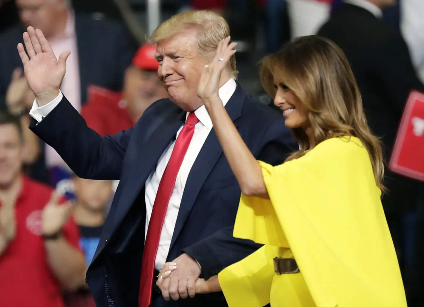 President Donald Trump ja esileedi Melania Trump kampaaniaüritusele saabumas.