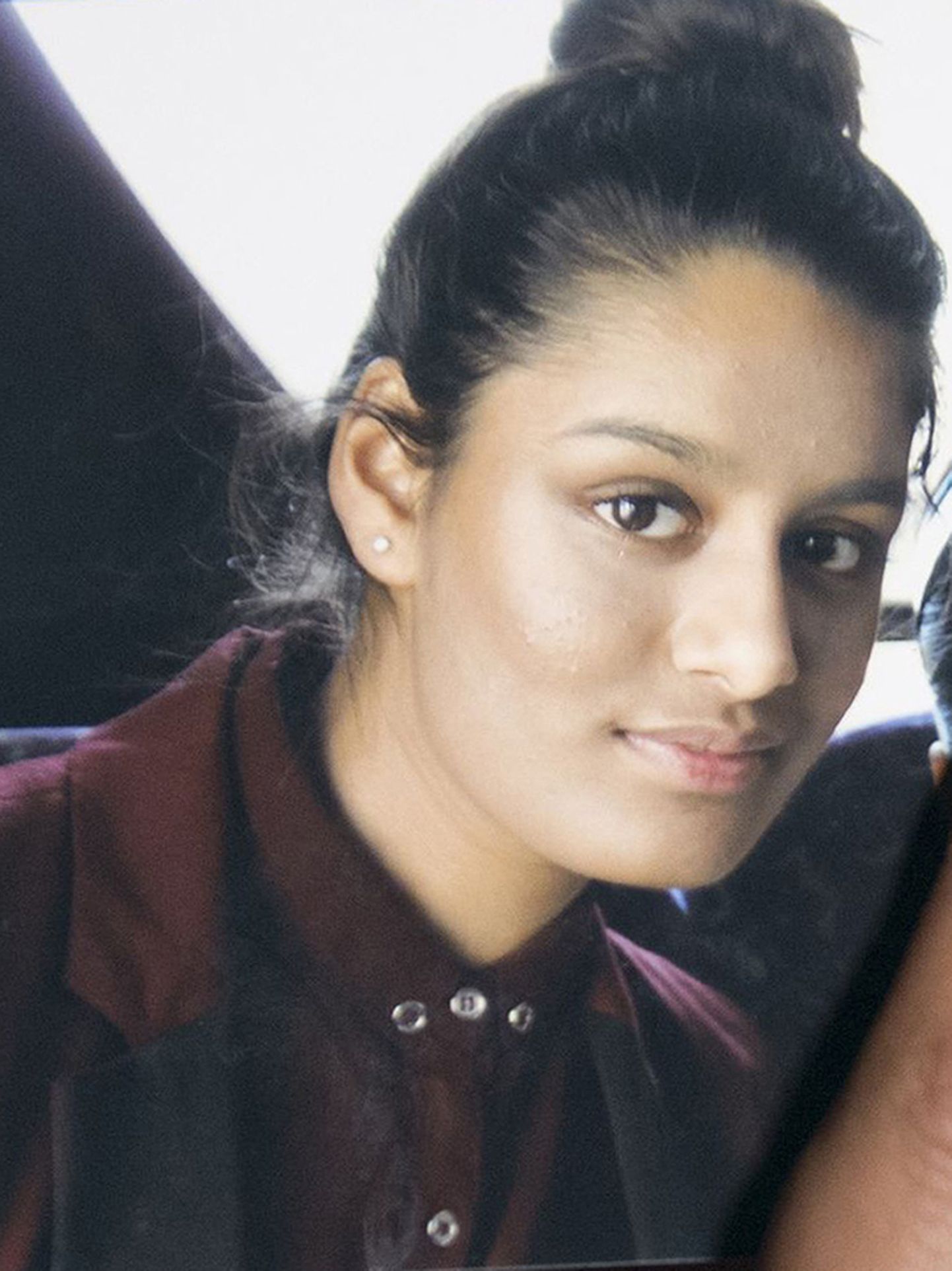 15-aastaselt ISISega liitunud Ühendkuningriigist pärit Shamima Begum.