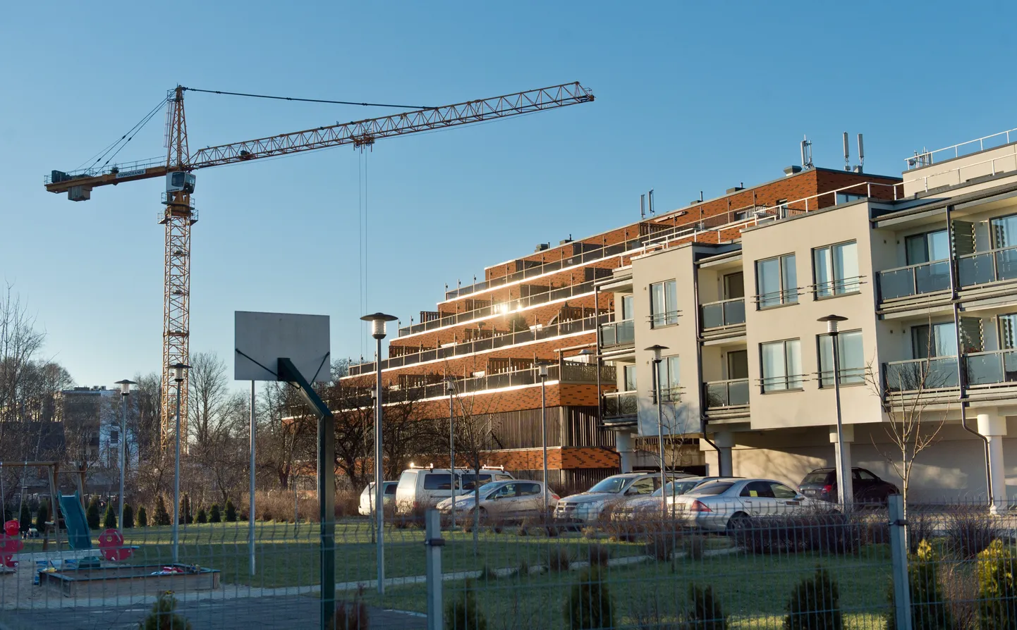 Uusarenduse kerkimine Tallinnas.