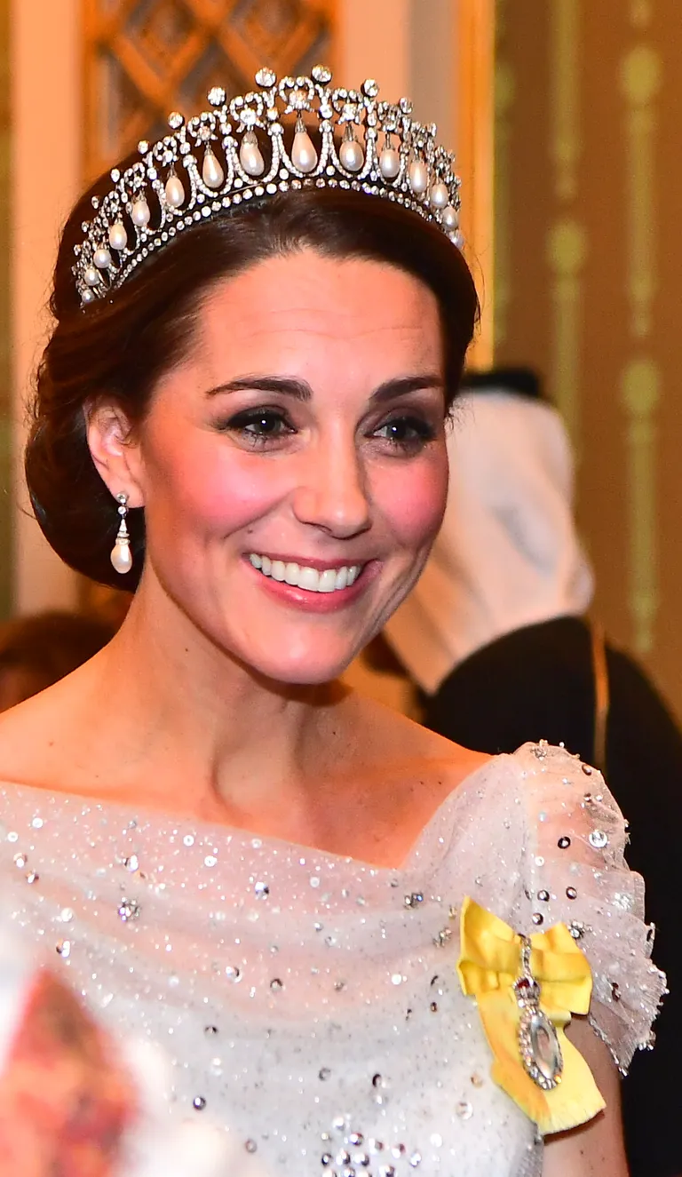 Hertsoginna Catherine kandmas tiaarat