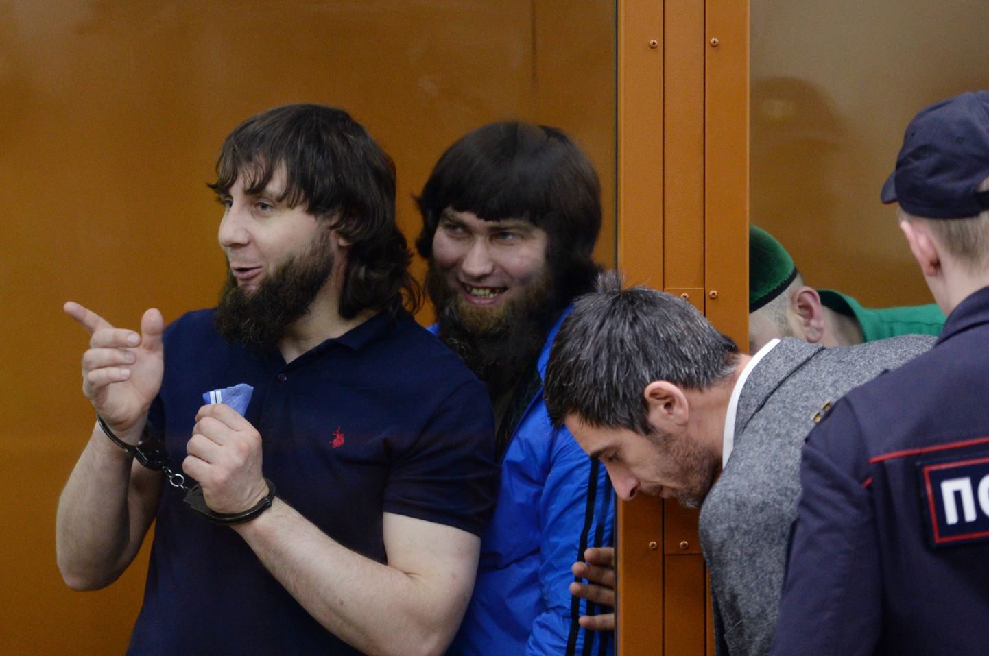 Boriss Nemtsovi mõrvas süüdi mõistetud tšetšeenid kohtus.