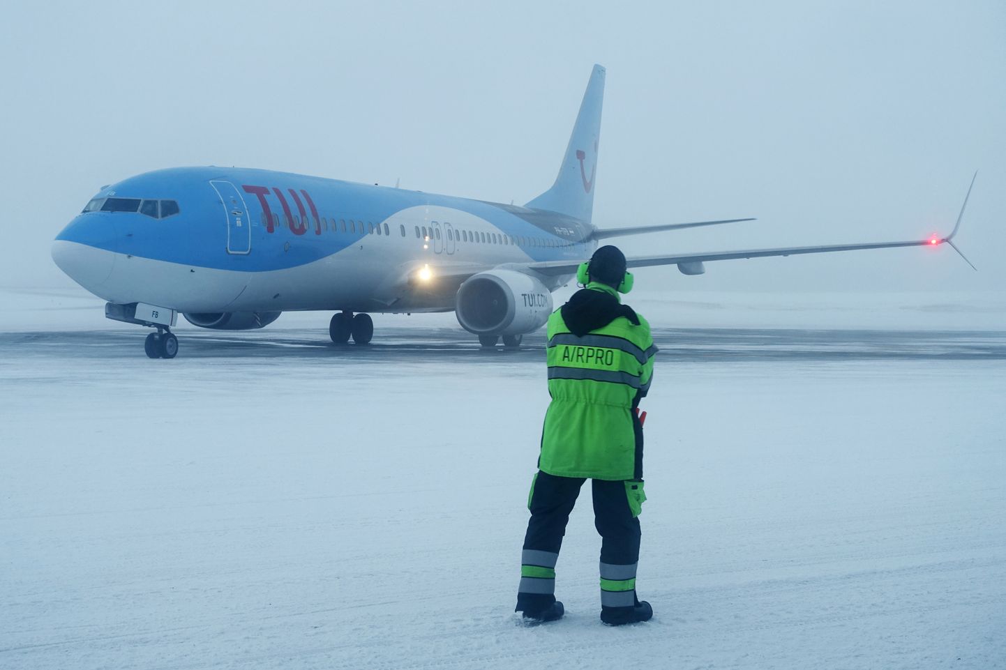 Lennuk Kittilä lennuväljal. Foto on illustratiivne.