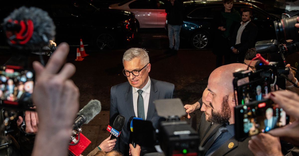 Korcuk și Pellegrini au ajuns în turul doi al alegerilor prezidențiale din Slovacia