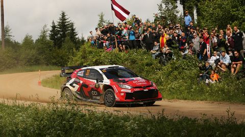 PARC FERMÉ ⟩ Evans oli Eestis lähedal fopaale, Tänak kihutas Soomes Rally1-autoga