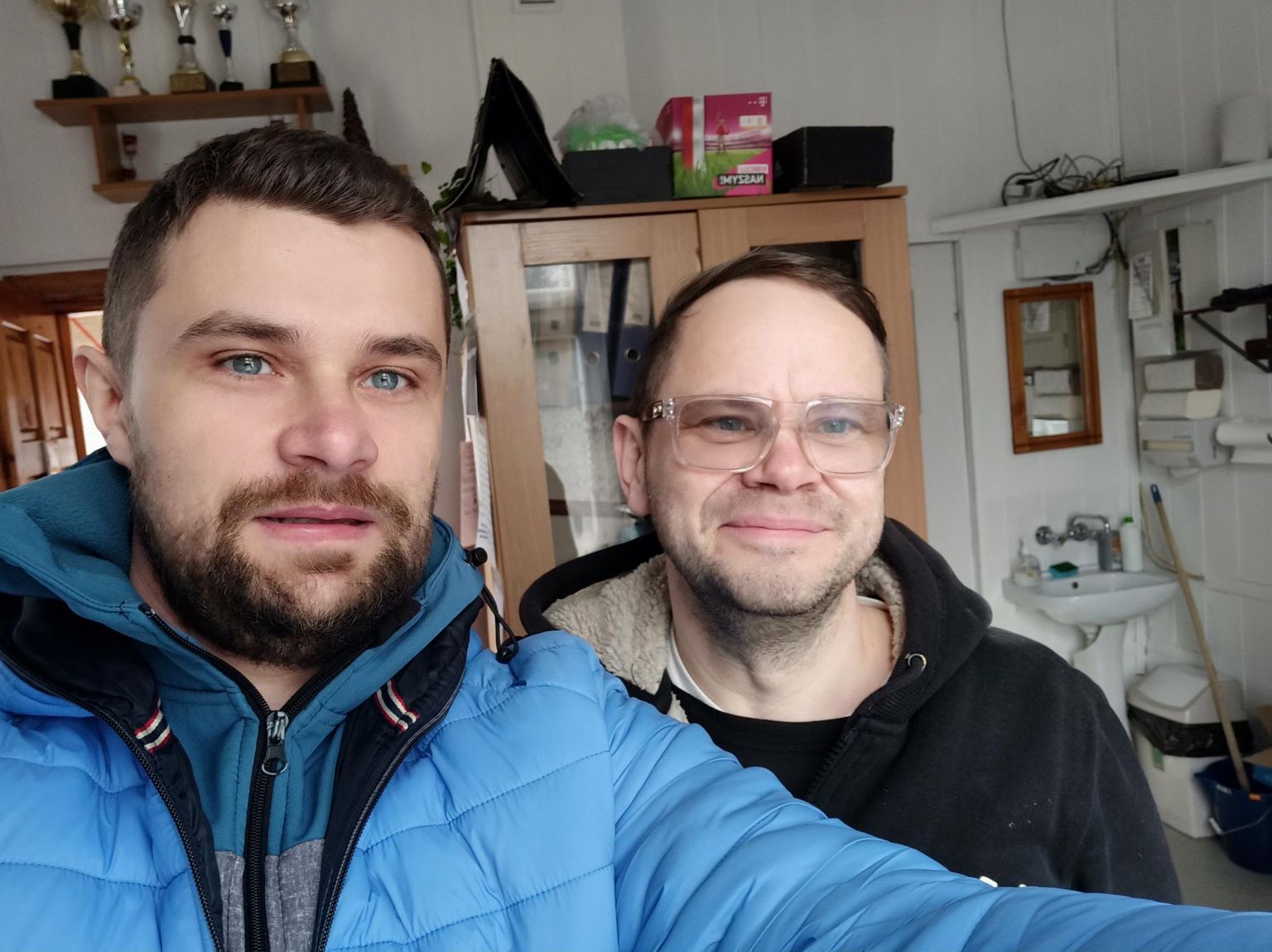 Poola ­kohalik abi koordinaator Daniel Knap (vasakul) ja pärnakas Aarne ­Saluraid.