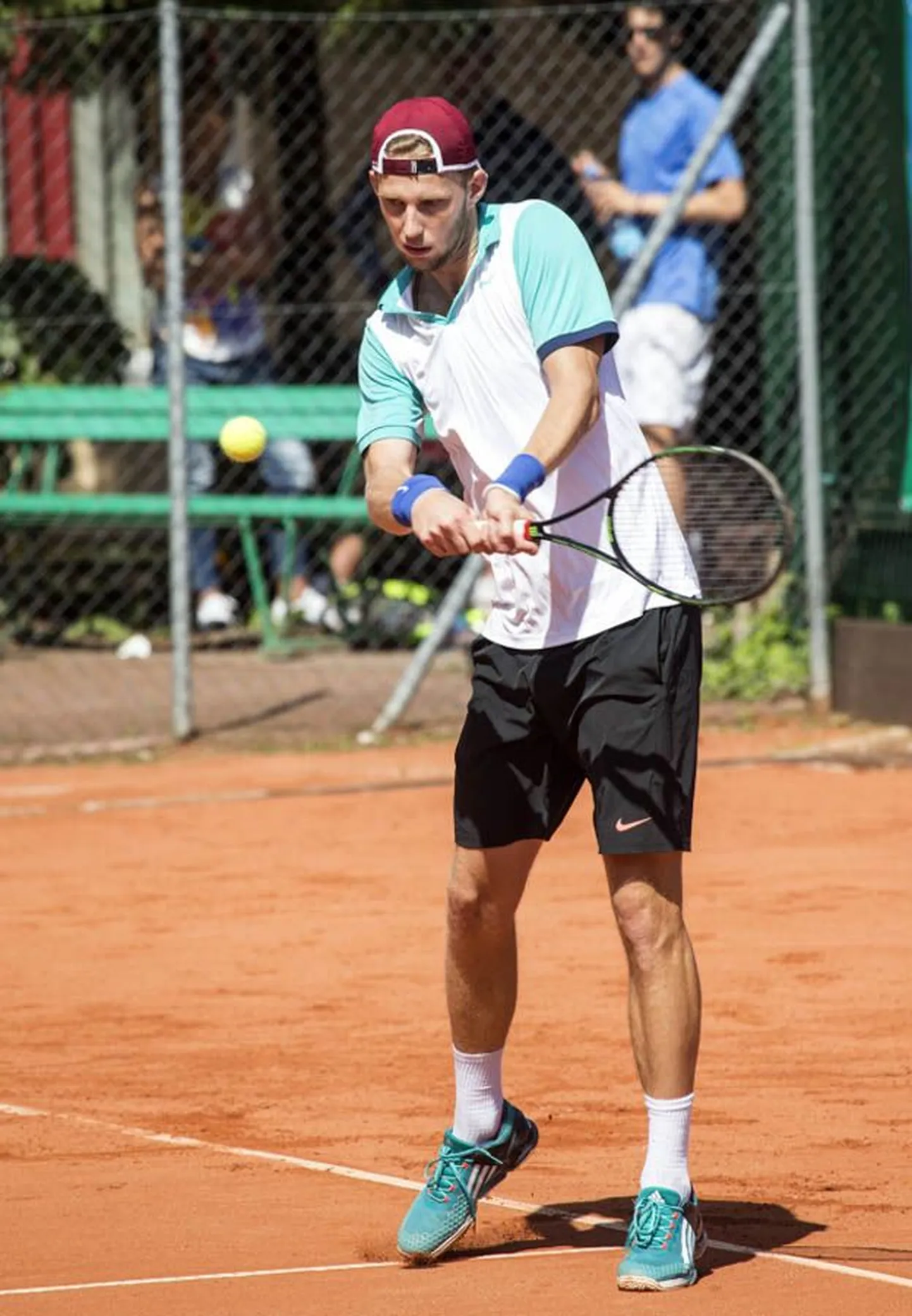 Markus Kerner jõudis Eesti tennisemeistrivõistluste üksikmängus poolfinaali. Koos Vladimir Ivanoviga kaitses ta edukalt mullu teenitud paarismängu tiitlit.