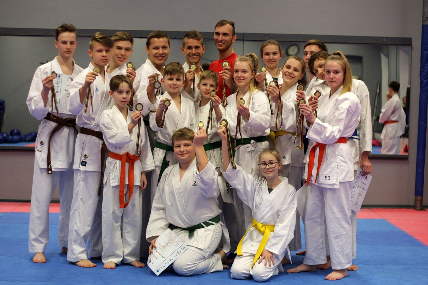 Falco karatekad kogusid Eesti meistrivõistlustelt 18 medalit: 7 kulda, 4 hõbedat ja 7 pronksi.