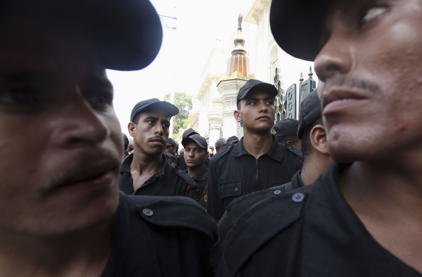 Egiptuses hukkus politseijaoskonna rünnakus 13 politseinikku