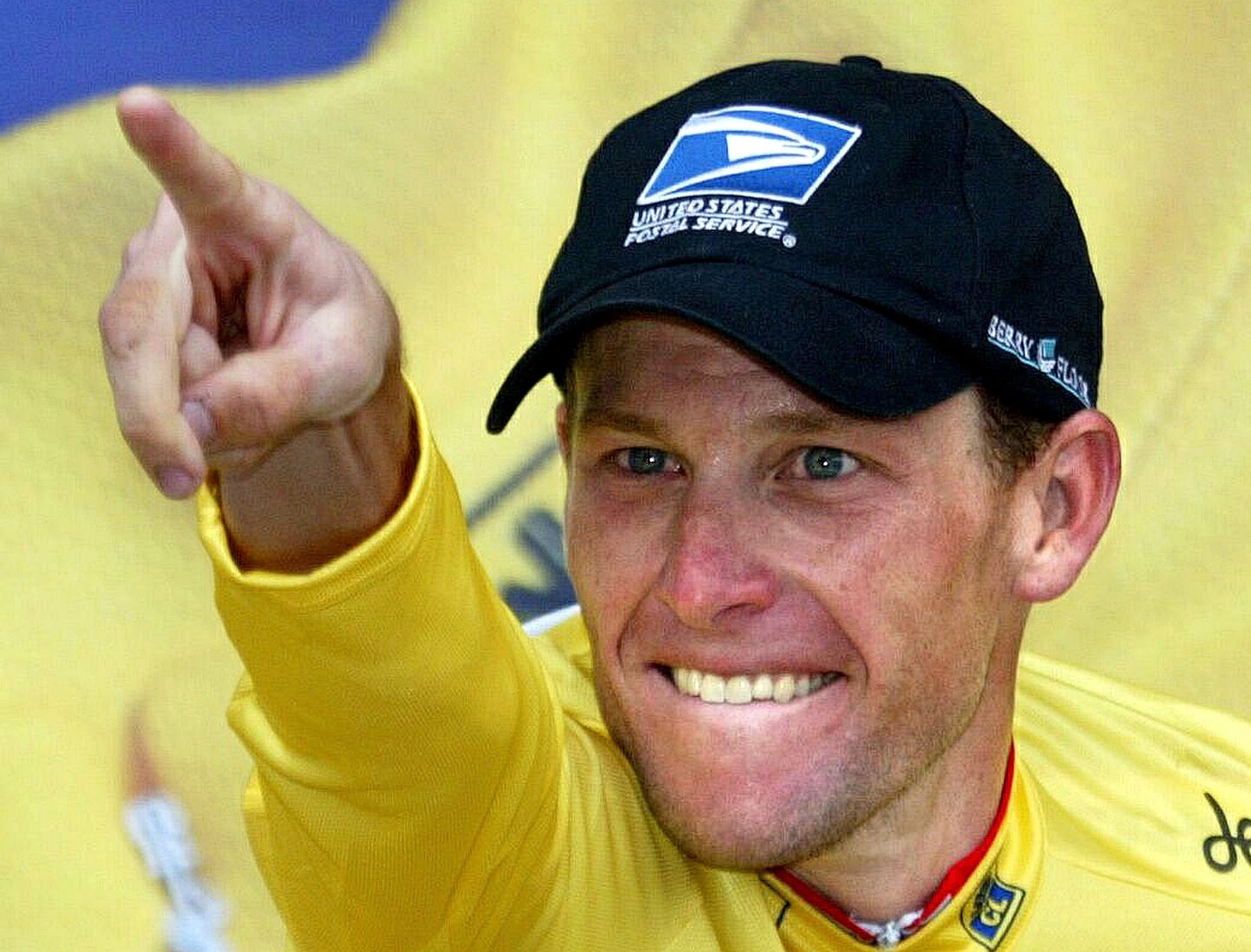 Lance Armstrongil läks spordis lõpuks kehvasti, ent mees seilab ikka laineharjal.