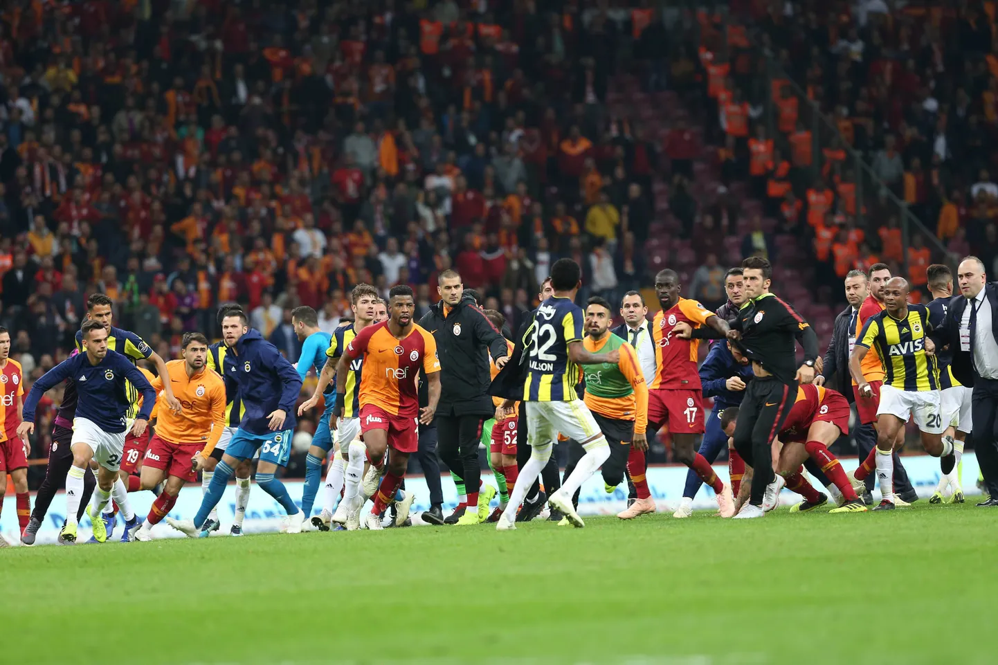 Galatasaray ja Fenerbahce vaheline derbi.