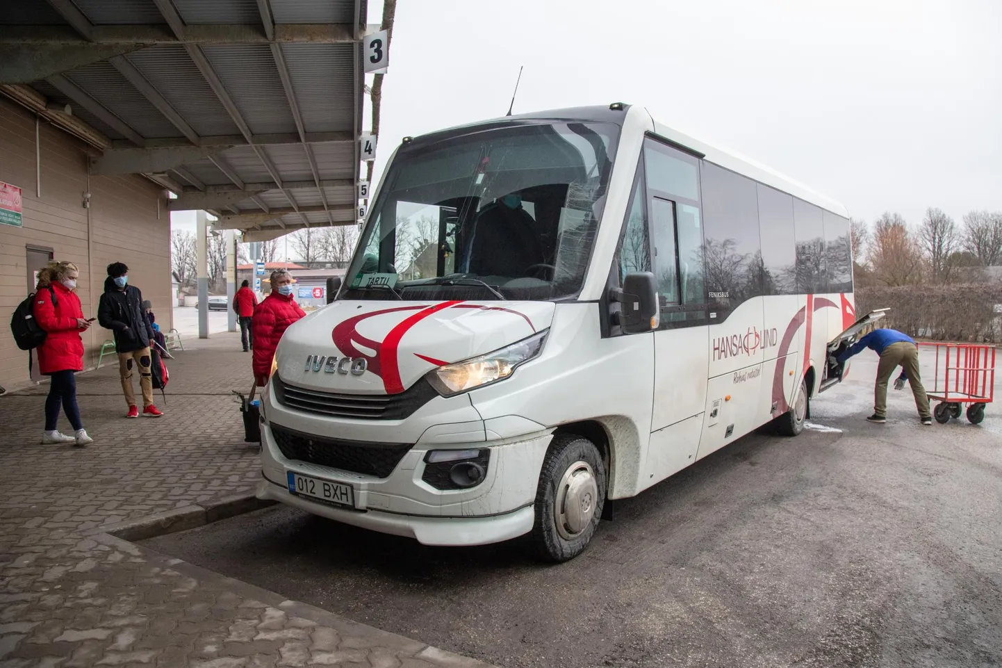 Hansa Bussiliinide bussid on viljandlastele tuttavad, sest sõidavad Viljandist nii Tartu kui Tallinna.