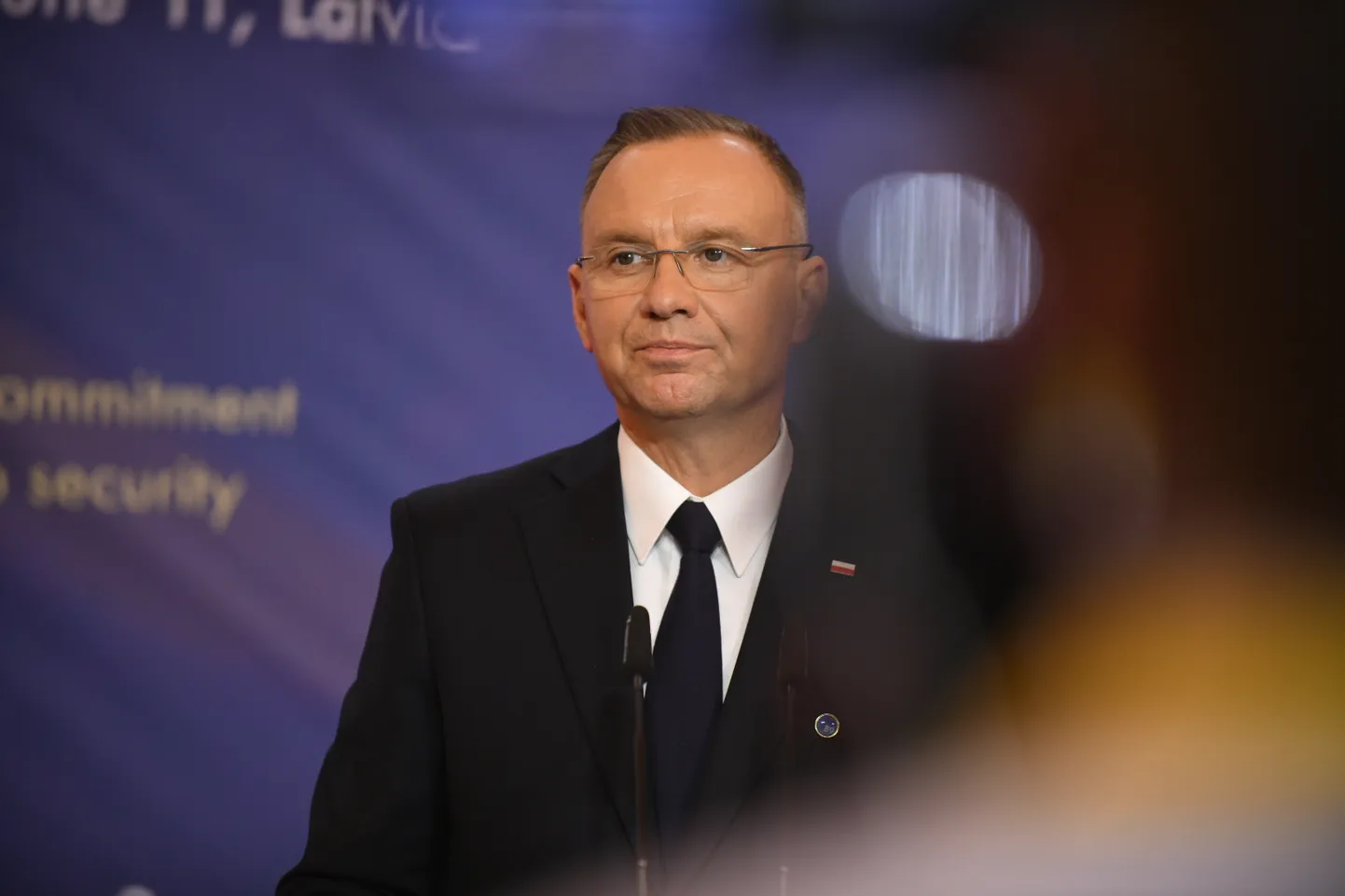 Polijas prezidents Andžejs Duda preses konferencē, ar kuru noslēdzās NATO Austrumu flanga valstu samits Rīgā.