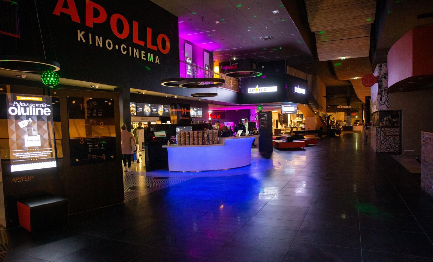 Apollo kino avas oma esimese kinokeskuse Tartus 2017. aasta aprillis Lõunakeskuses.