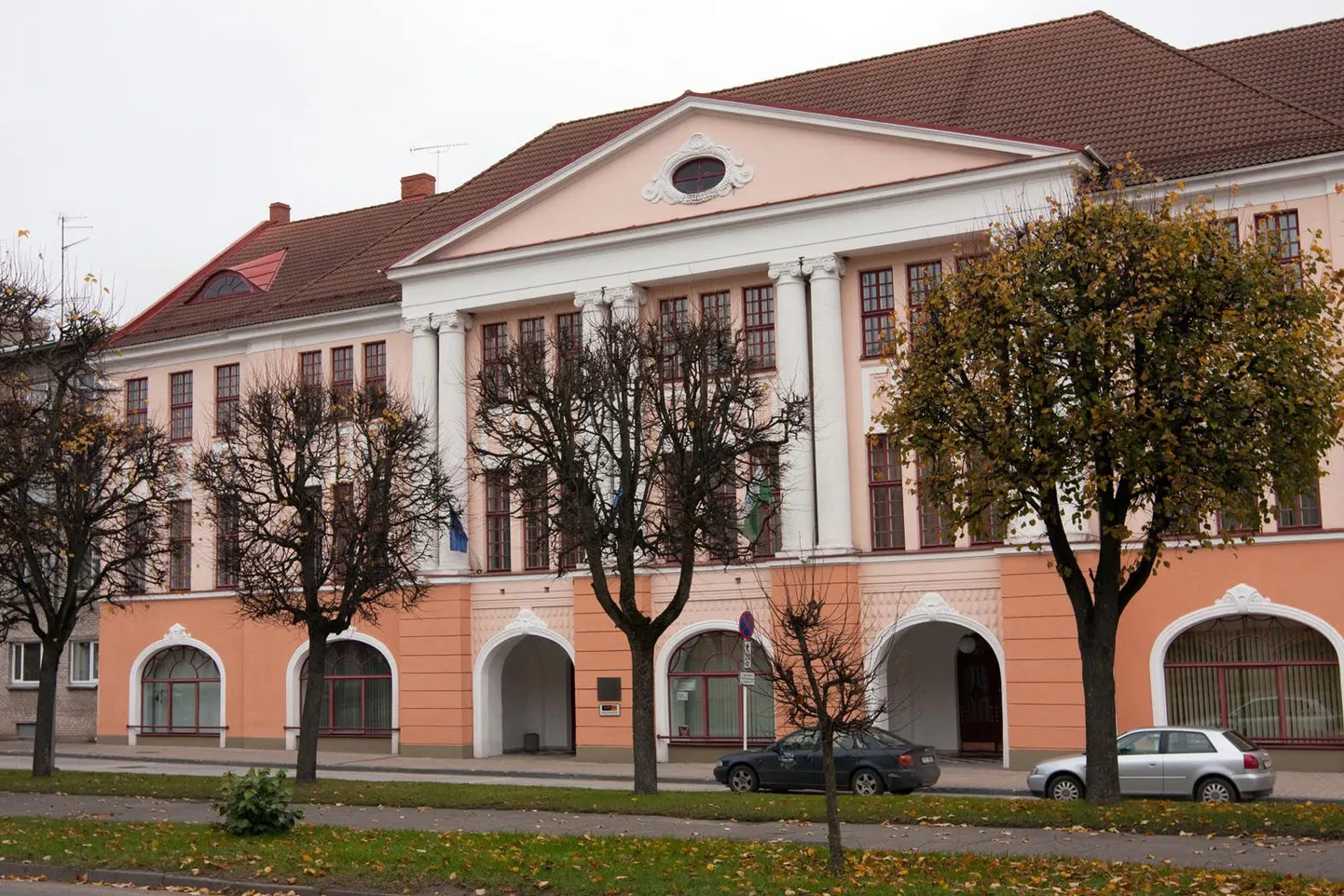 Valga maavalitsuse hoone