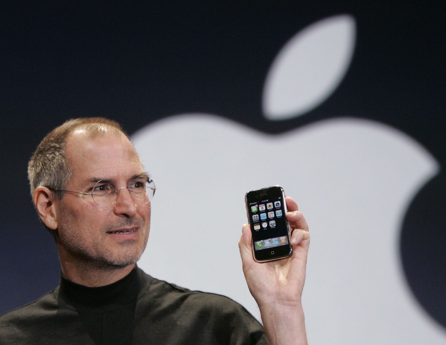 Legendaarne Apple'i juht Steve Jobs tutvustas 2007. aastal iPhone'i
