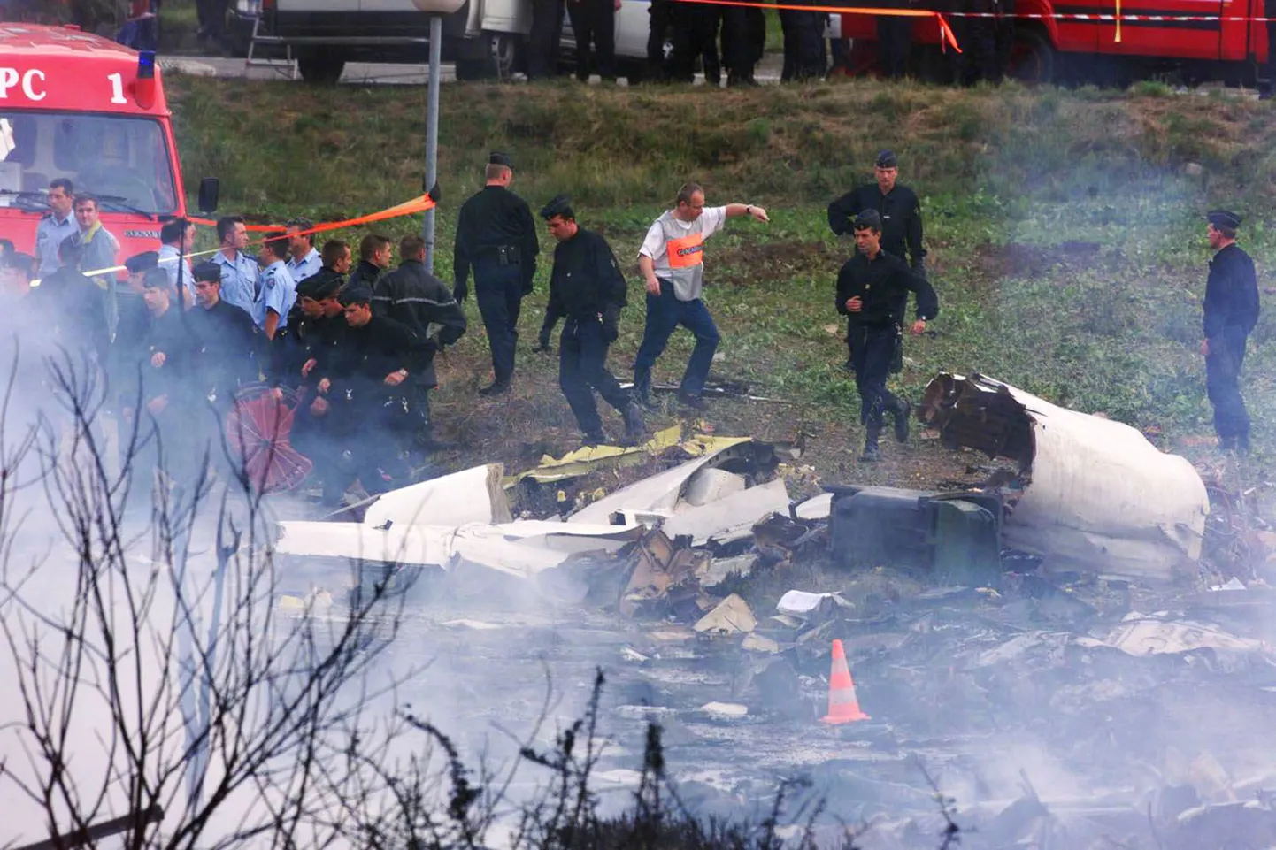 2000. aasta 25. juulil New Yorki suunduma pidanud Concorde kukkus alla kohe pärast õhku tõusmist Pariisi Charles de Gaulle'i lennuväljalt.