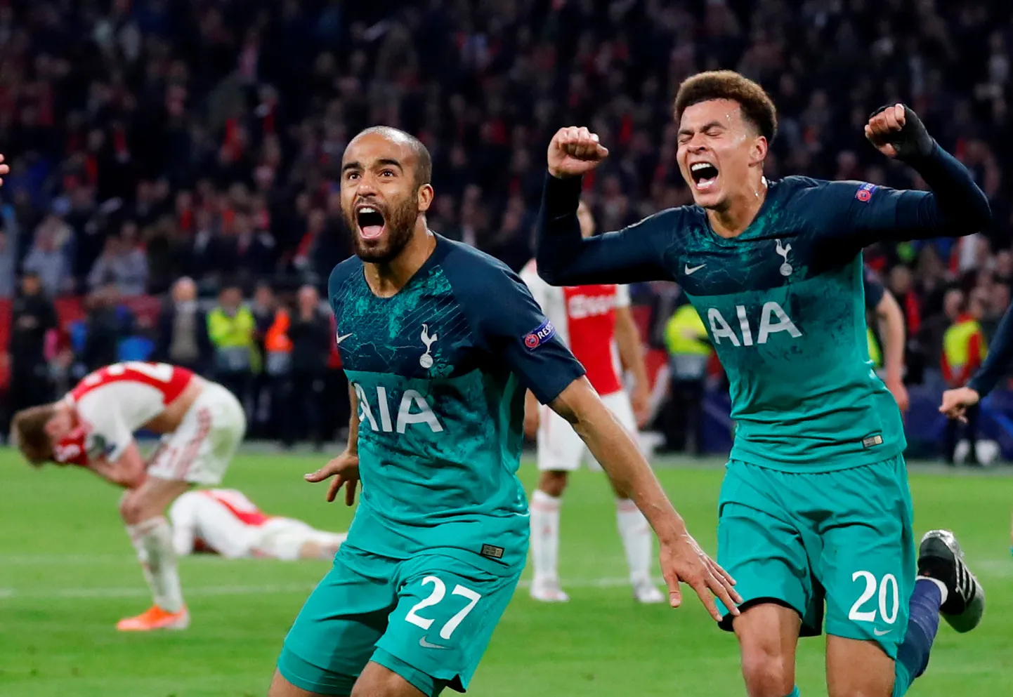 Tottenham Hotspuri poolkaitsjad Lucas Moura (vasakul) ja Dele Alli.
