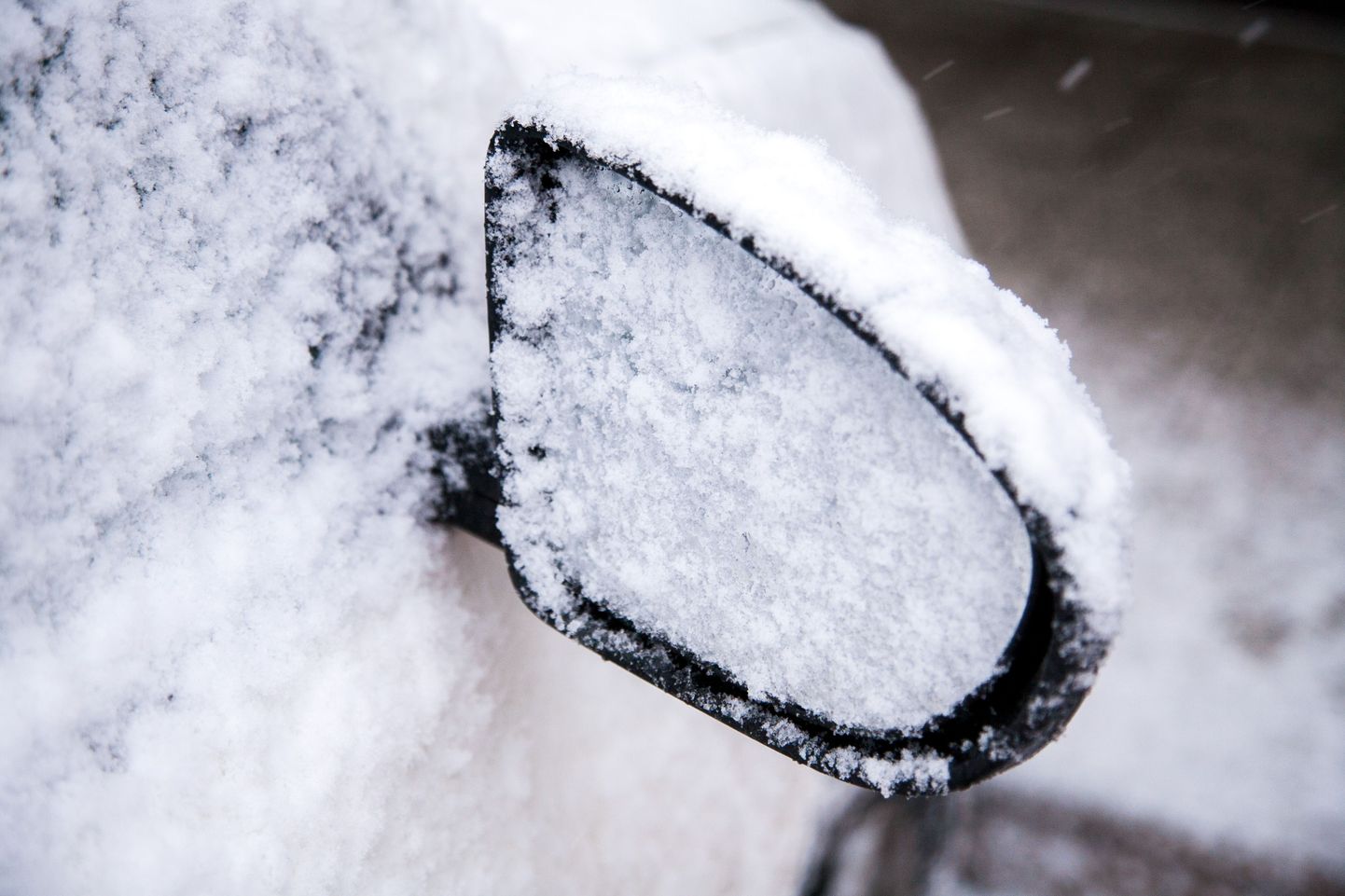 Esimene lumi tuleb autojuhtidele sageli ootamatult.