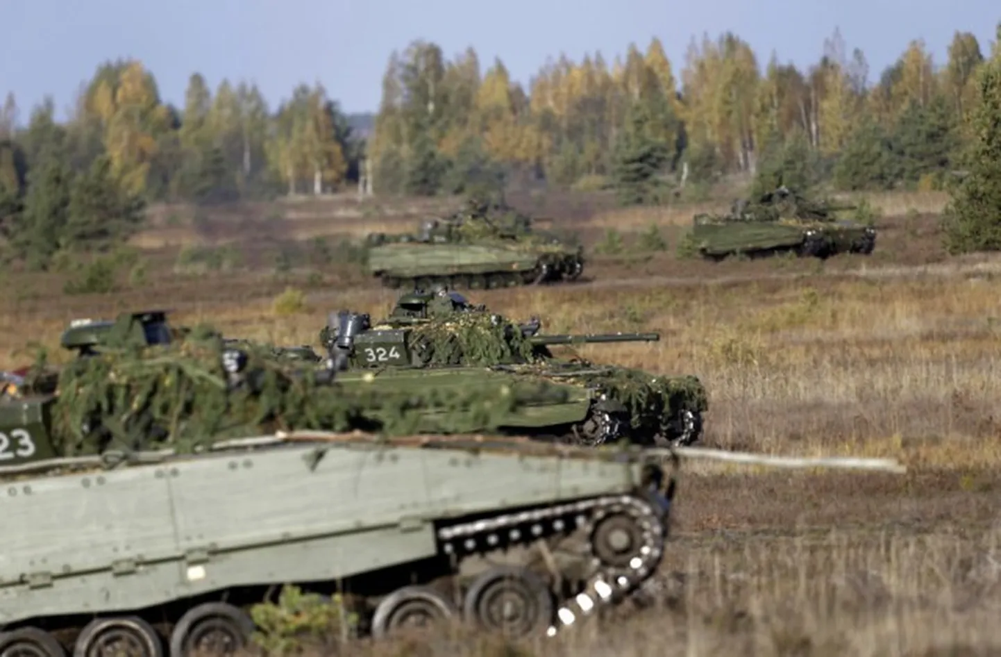Военные учение в Адажи
