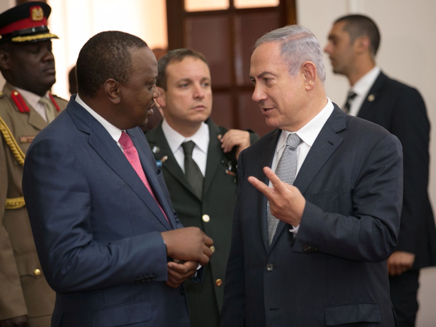 Iisraeli president Benjamin Netanyahu kohtumisel Keenia presidendi Uhuru Kenyattaga