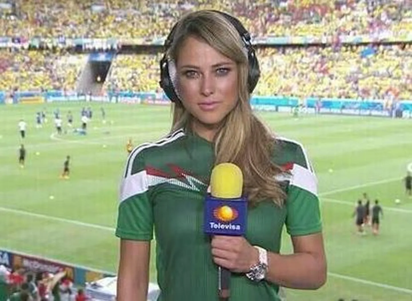 Vanessa Huppenkothen.