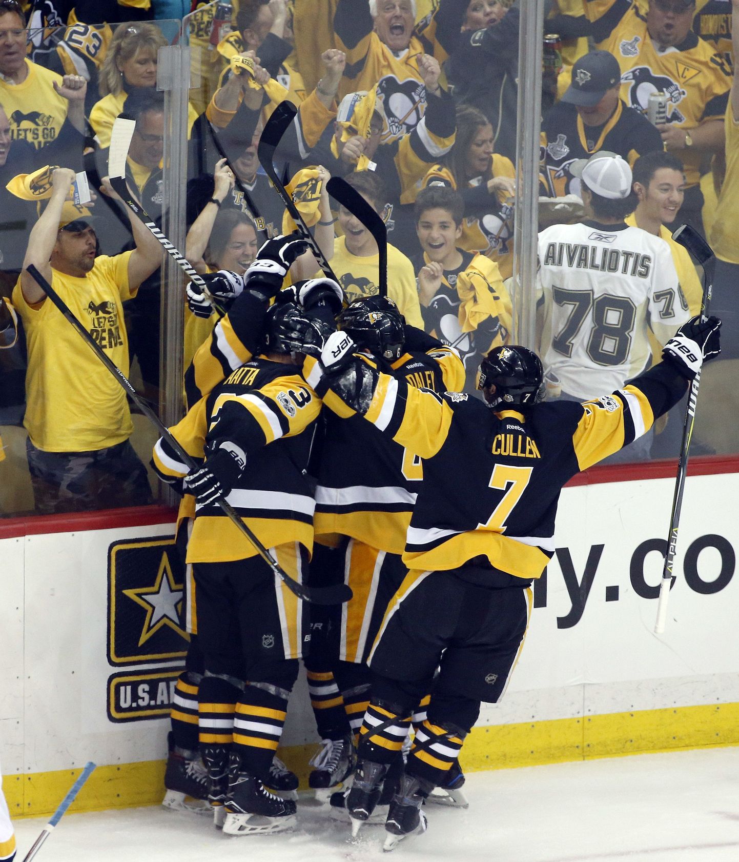 Pittsburgh Penguinsi mängijad said koguni kuus korda värava üle rõõmustada.