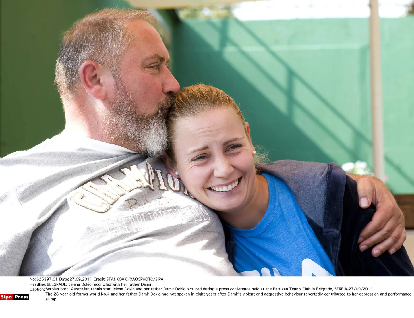 Jelena Dokic ja tema isa Damir, kes põhjustas tipptennises mitu skandaali ning veetis aega ka trellide taga.
