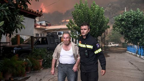 Kreeka saarel evakueeriti metsatulekahju eest sadu inimesi
