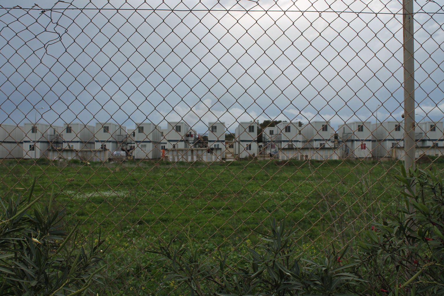 Malta Hal-Fari avatud põgenikekeskuse konteinerlinnak.