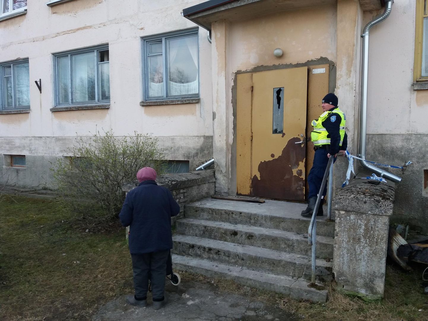 Politsei alustas Kunda Mäe tänava elumaja põlengu uurimiseks kriminaalmenetlust.