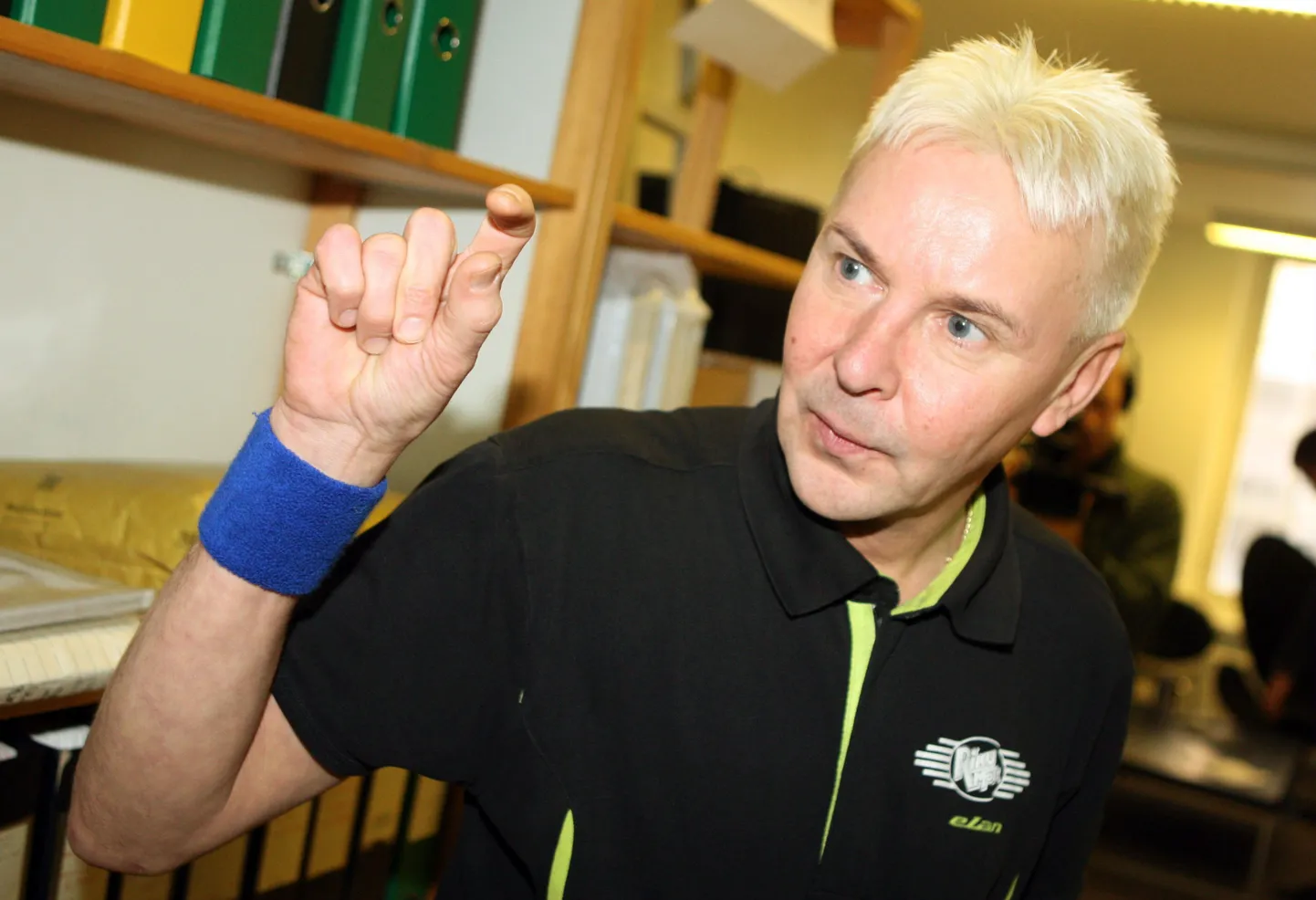 Soome suusahüppelegend Matti Nykänen märtsis 2008 meediale intervjuud andmas.