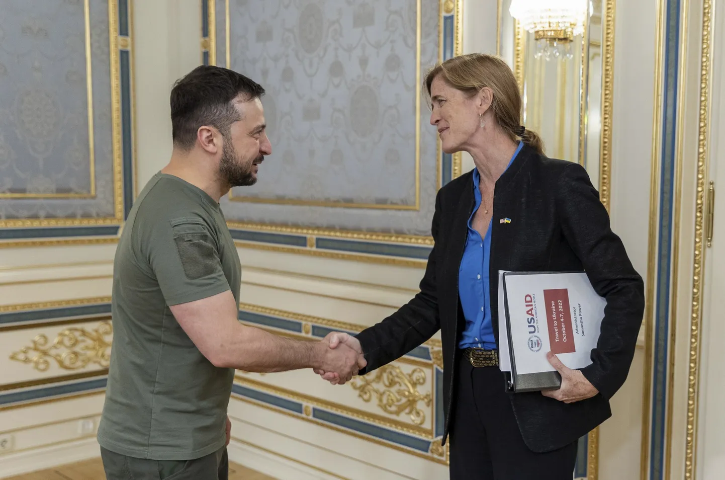 Ukraina president Volodõmõr Zelenskõi kohtumas Samantha Poweriga Kiievis.