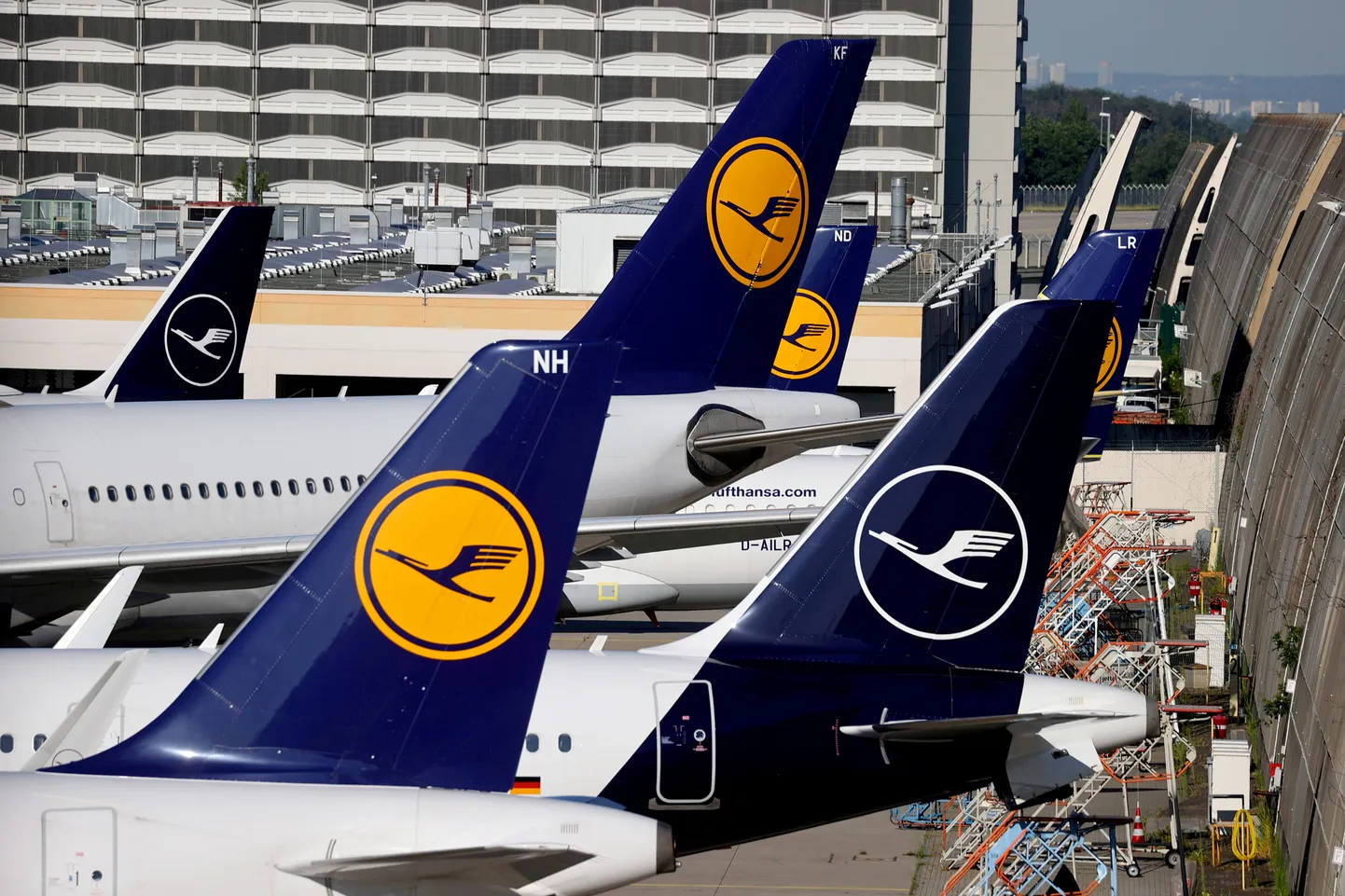 Lufthansa lennukid Frankfurdi lennuväljal.