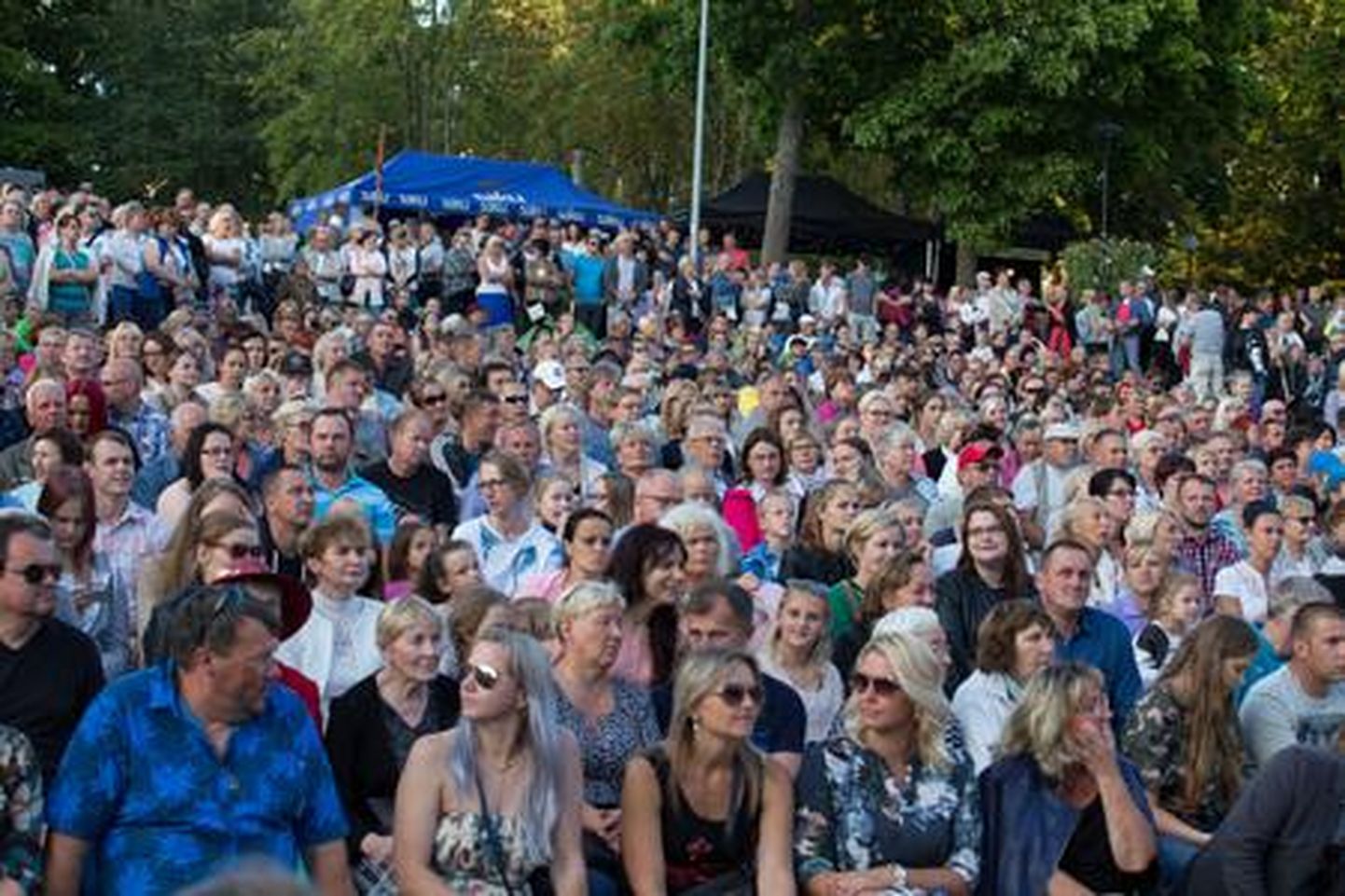 Tuleval pühapäeval oodatakse Viljandi lauluväljakule rahvapeost osa saama palju inimesi.