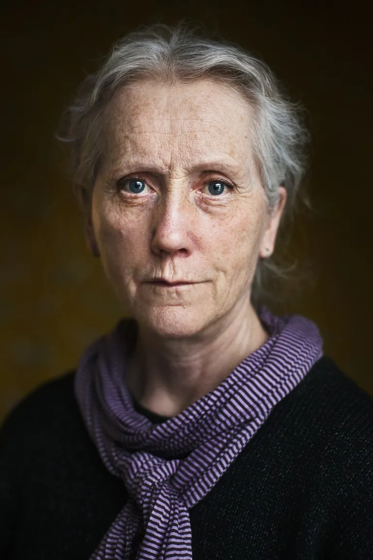 Rakstniece un māksliniece Ēva Lindstrema.