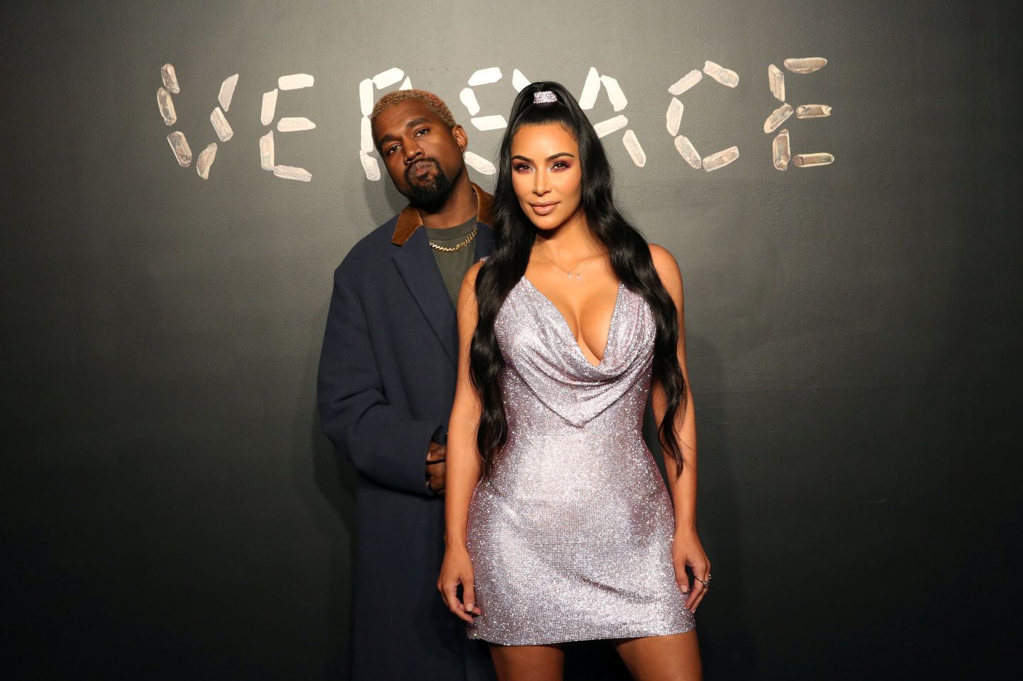 USA räppar Kanye West koos abikaasa Kim Kardashian Westiga.
